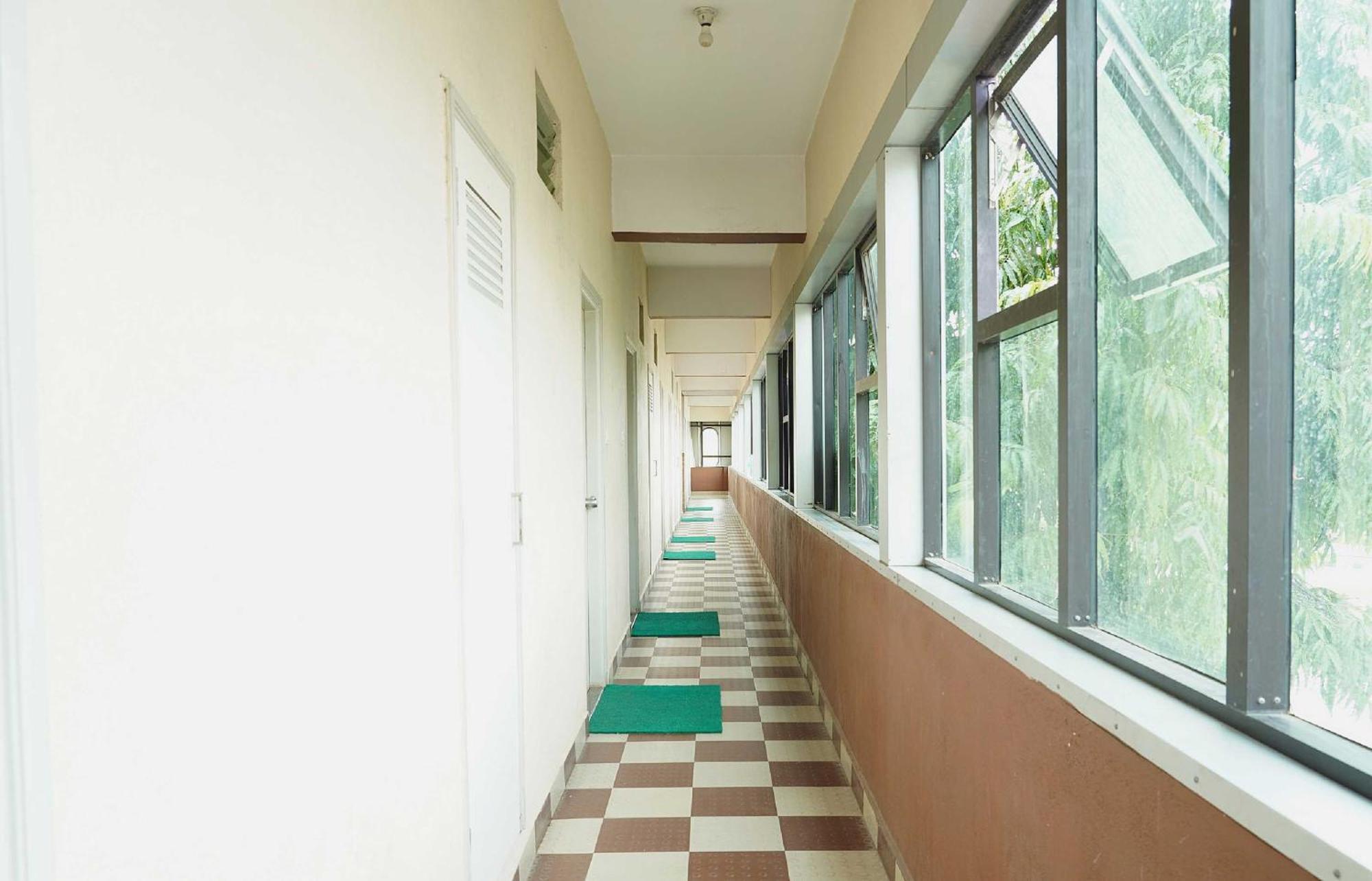 Oyo Chinthu Comforts Tumkur Extérieur photo